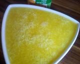 A picture of step 1 of Orange fried rice.