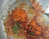 Gambar langkah 1 resipi Kari Sardin.