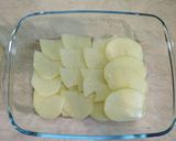 Φωτογραφία βήματος 7 της συνταγής Cheesy Scalloped potatoes. Και η απόλαυση εκτινάσσεται στα ύψη!