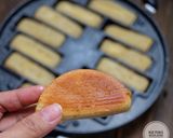 Foto langkah ke 7 dari resep Pukis enak & empuk.