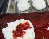 Foto langkah ke 2 dari resep Jemblem singkong isi gula merah.