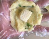 Foto langkah ke 5 dari resep Bola bola kentang mozzarella.