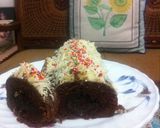 Foto langkah ke 5 dari resep Choco Roll Cake with Selai Nanas.