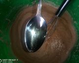 A picture of step 2 of Moi moi (alale).