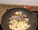 Foto del paso 2 de la receta: Wok de tofu con shitake y verduras