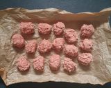 A picture of step 3 of Fettuccine Ragout Beef Meatballs.