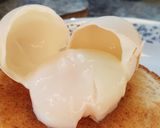 A picture of step 3 of Sous Vide Soft Poached Eggs.