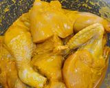 Gambar langkah 2 resipi Ayam goreng crispy.