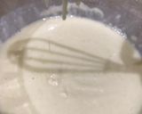A picture of step 3 of Fluffy black-current pancakes.