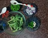 A picture of step 1 of Broccoli soup.