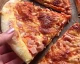 Фото кроку 6 до Пицца с ветчиной и сыром моцарелла на томатной основе 🍕.
