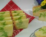 Foto langkah ke 8 dari resep (marble) Pandan Chiffon Cake.