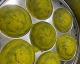 A picture of step 5 of Jowar Marble Dhokla.