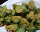 Foto langkah ke 3 dari resep Brokoli goreng tepung bumbu.