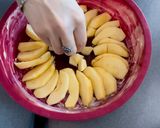 Une image de l'étape 9 de Gâteau aux pommes caramélisées.
