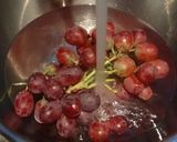 Une image de l'étape 1 de Clafoutis aux raisins 🍇.