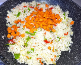 Foto del paso 2 de la receta: Arroz con caldo de pollo