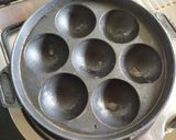 A picture of step 5 of Unni Appam.