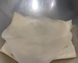 Foto langkah ke 5 dari resep Martabak Telur Kulit Lumpia.