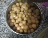 Foto del paso 2 de la receta: Colchón de arvejas con salchichas y zanahoria