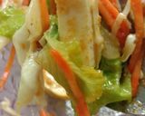 Foto langkah ke 3 dari resep Veggies salad with sesame salad dressing.