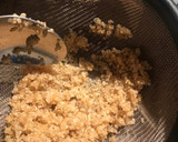 Foto del paso 2 de la receta: Quinoa con salsa de mango