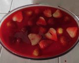 Foto del paso 2 de la receta: Postre de gelatina y fresas