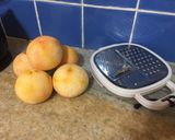 Foto del paso 1 de la receta: Dulce de pomelo rosado con poca azúcar