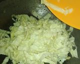 Foto langkah ke 4 dari resep Oseng kol + telur.