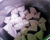 Hình bước làm 1 của món Chè khoai môn nếp cẩm