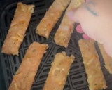 Foto del paso 3 de la receta: Palitos de pollo y queso crujientes