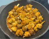Foto del paso 2 de la receta: Brochetas de Pollo Satay y Champis