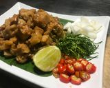 รูปขั้นตอนการทำที่ 5 ของ หมูสามชั้นผัดกะปิ.เจ