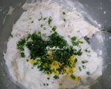 Foto langkah ke 2 dari resep Stick Bawang Renyah.