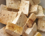 Foto del paso 2 de la receta: Espaguetis con salsa de roquefort, tofu y coliflor al horno