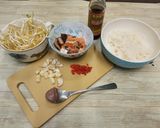 A picture of step 1 of The fragrant mix fried rice.