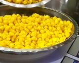 A picture of step 1 of बूंदी मीठाई.