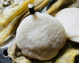 A picture of step 4 of No oil Idli No oil Coconut green chatani for morning breakfast.