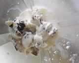 Foto del paso 3 de la receta: Milkshake de oreo con helado (como el de mc)