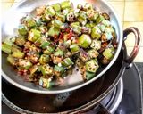 A picture of step 4 of Vendakkai Mor Kuzhambu/ Crispy Okra cooked in Yogurt curry.
