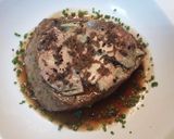 Foto del paso 9 de la receta Solomillo de ternera al Pedro Ximénez con foie y trufa