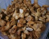 Foto langkah ke 3 dari resep Mente goreng tepung.
