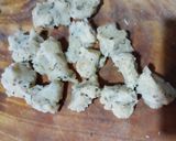 खस्ता मठरी (Khasta mathri recipe in hindi) रेसिपी चरण 4 फोटो