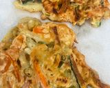 A picture of step 4 of Vegetable Fritters 🥒.