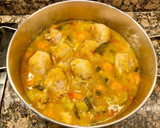 Foto del paso 8 de la receta: Pollo en salsa con pimiento y calabacín