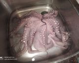 Foto del paso 1 de la receta: Montaditos de Patata y Pulpo con Mojo de Tomate Y Frutos Secos - Olla GM -