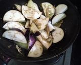 Foto langkah ke 3 dari resep Tumis Terong.