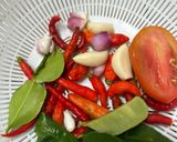 Foto langkah ke 1 dari resep 71. Mie laut pedas (resep by Meldy).