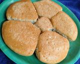 A picture of step 6 of Buns in pan.