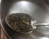 हर्बल टी (herbal tea recipe in marathi) रेसिपी स्टेप 1 फोटो 